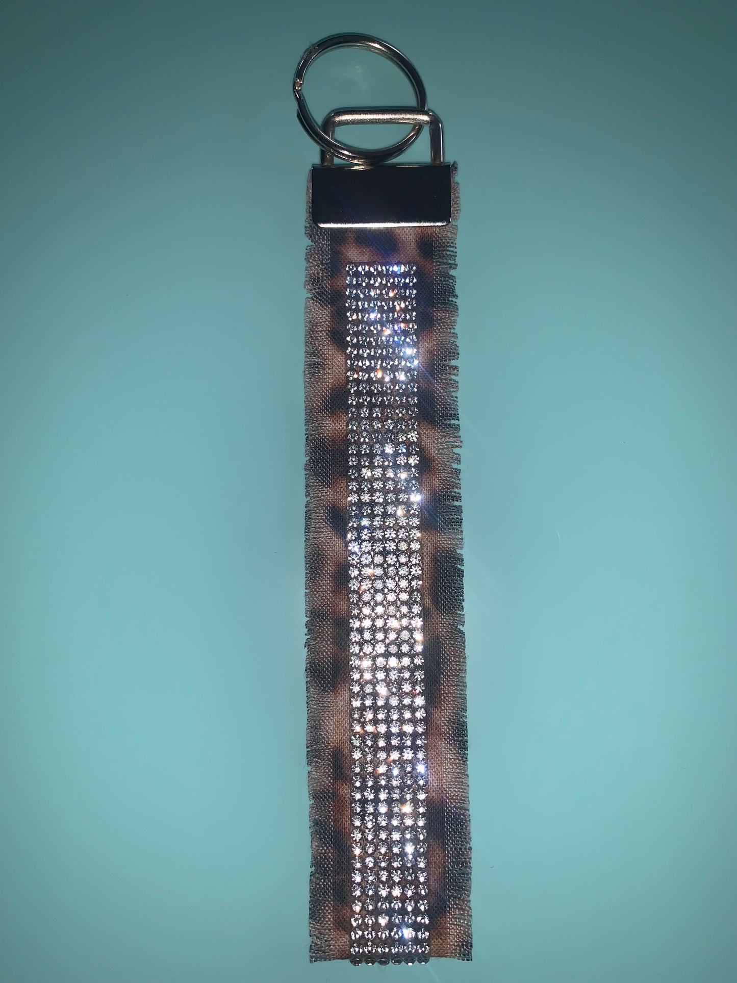 Leopard's Prey Wristlet Keychain (SLENDER VERSION) - Frazeshop