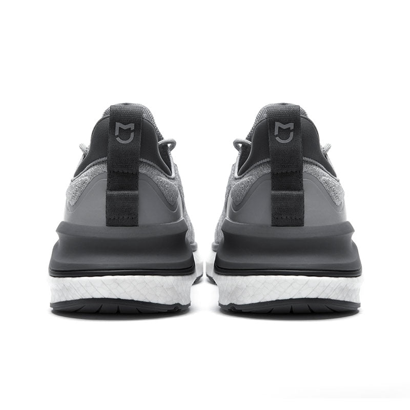 Antibacterial and breathable sneakers