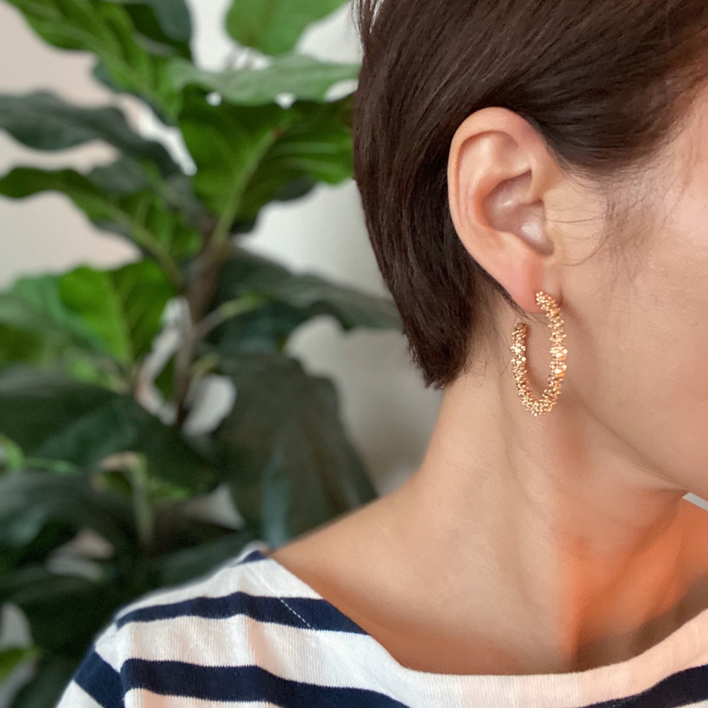 Golden Pebbles Hoop Earrings - Frazeshop