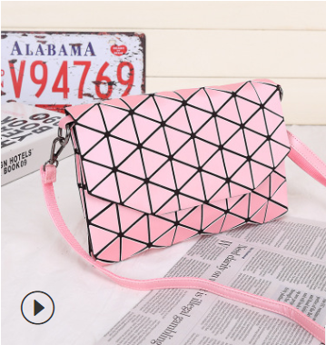 Trending Rhombic Purse - Frazeshop