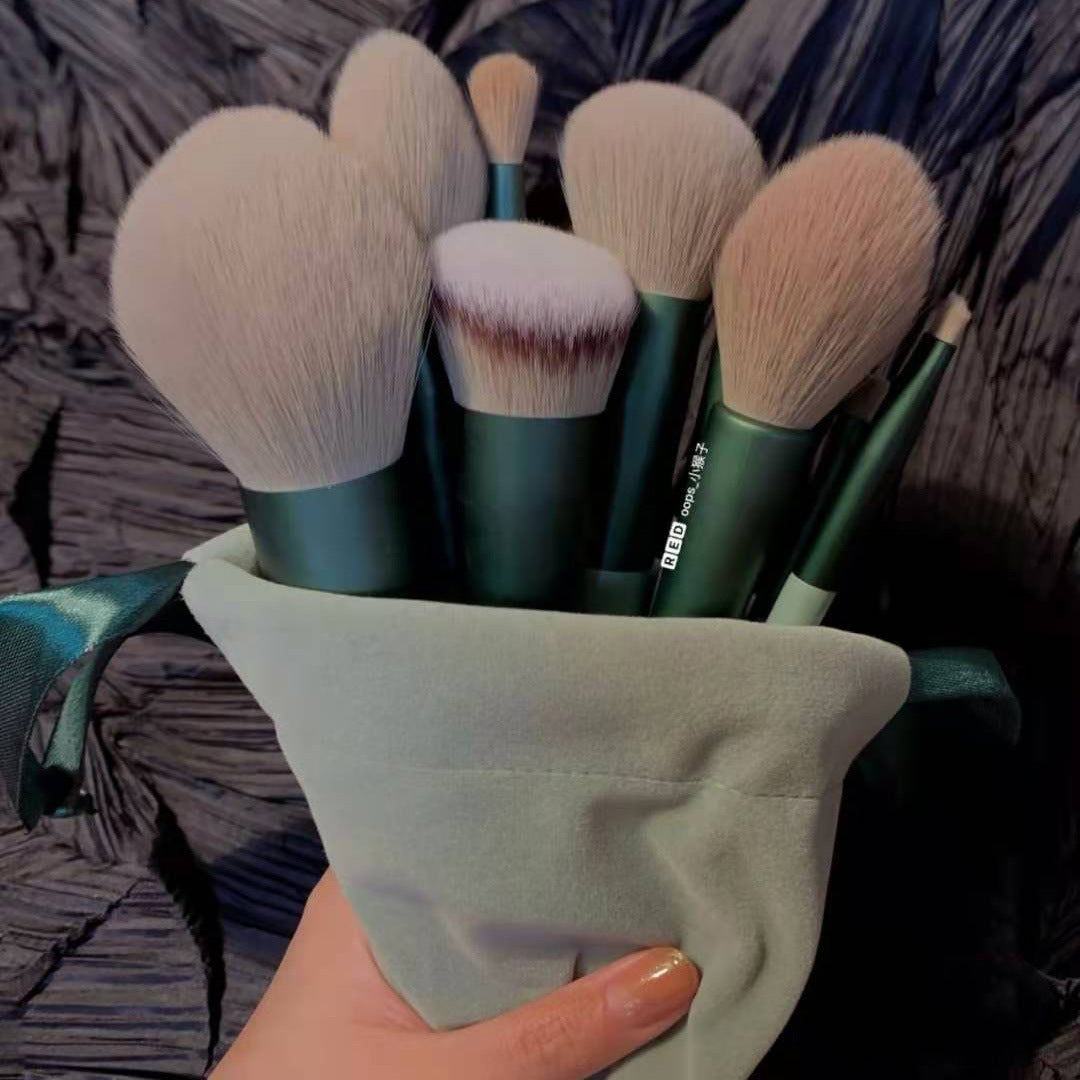 Set Of 13 Four Seasons Green Makeup Brushes - Frazeshop